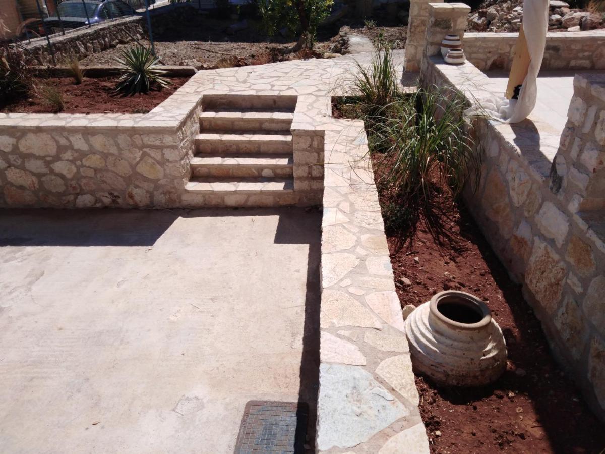 Mangata Suites Homes With Private Pools Spartokhorion Luaran gambar